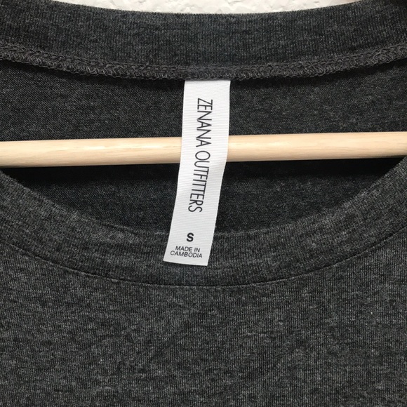 Long Oversized Peplum T-shirt - Picture 2 of 4